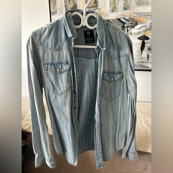Gap distressed denim button down - Picture 1 of 2